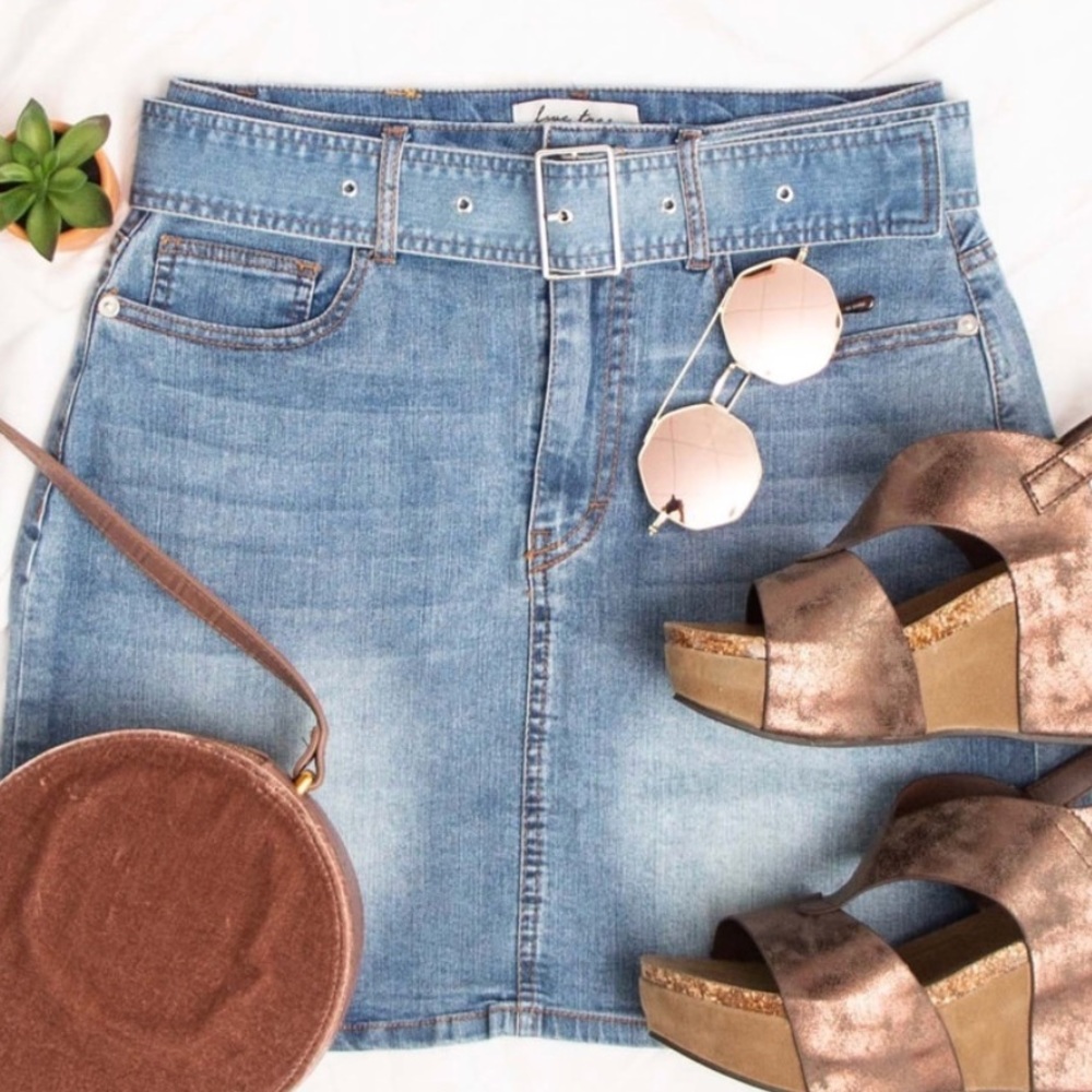 Denim skirt